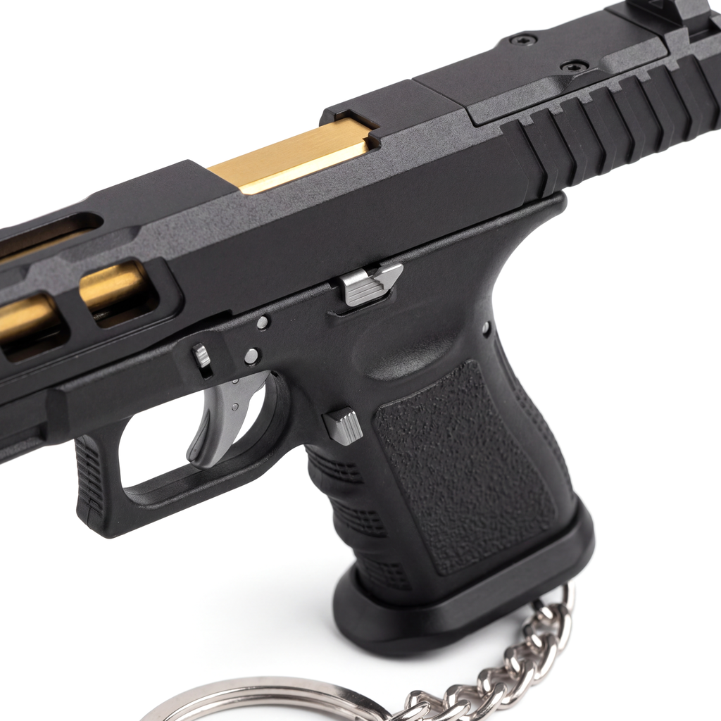 Minitak Competition 1:3 Miniature Keychain – Black · Detail